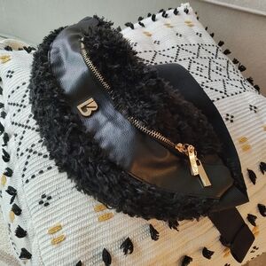 Buffbunny Sherpa Belt Bag